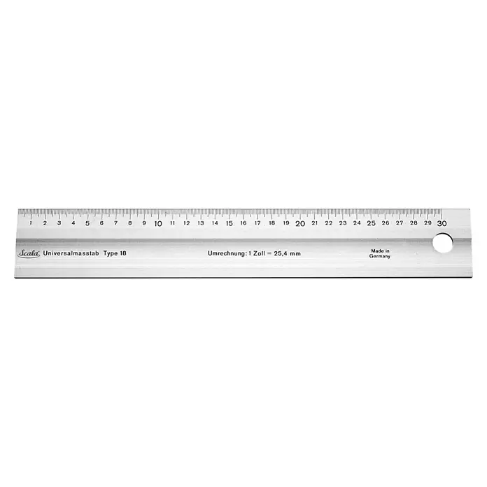 Scala Maßstab mit Tuschekante - Länge: 60 cm - Das Bild zeigt einen Scala Universalmaßstab Type 18, ein Lineal mit einer Skala von 1 bis 30 cm und der Aufschrift "Made in Germany".