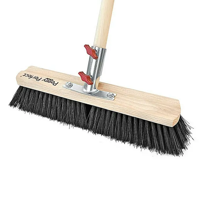 Peggy Perfect Tiger Saalbesen TIGERPET - Mit Stiel, Breite Besen: 40 cm, Material Borsten: Haarmischung - Peggy Perfect Kehrbesen mit robusten Borsten und Holzstielaufnahme für eine effiziente Reinigung von Innen- und Außenbereichen.