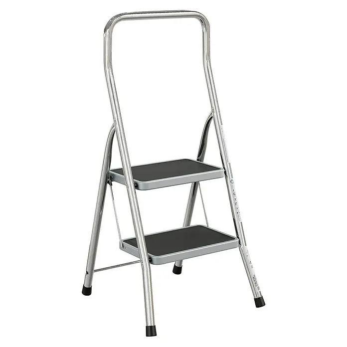 Krause Klapptritt Toppy XL - Anzahl Tritte: 2 Stk., Arbeitshöhe: 2,5 m, Belastbarkeit: 150 kg, Aluminium - Bild einer zweistufigen Tritthocker, die in jedem Haushalt oder Büro eine nützliche Ergänzung darstellt, wenn schwer zugängliche Stellen erreicht werden müssen.