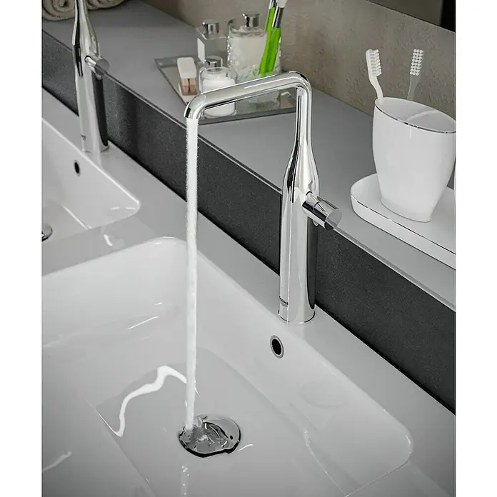 Grohe Essence Waschtischarmatur XL-Size - Chrom, Glänzend - Modernes Badezimmerwaschbecken mit glänzendem Chromhahn und fließendem Wasser. Zeitgenössisches Design für stilvolle Badezimmer.