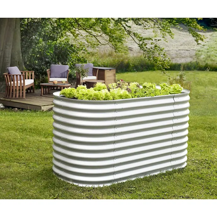 Vitavia Hochbeet Terra 858 - 162 x 82 x 85,8 cm, Zincalume®, Blank - Dieser erhöhte Metallgarten mit Salat ist eine großartige Möglichkeit, um Gemüse anzubauen. Er ist robust und langlebig und sieht stilvoll aus.