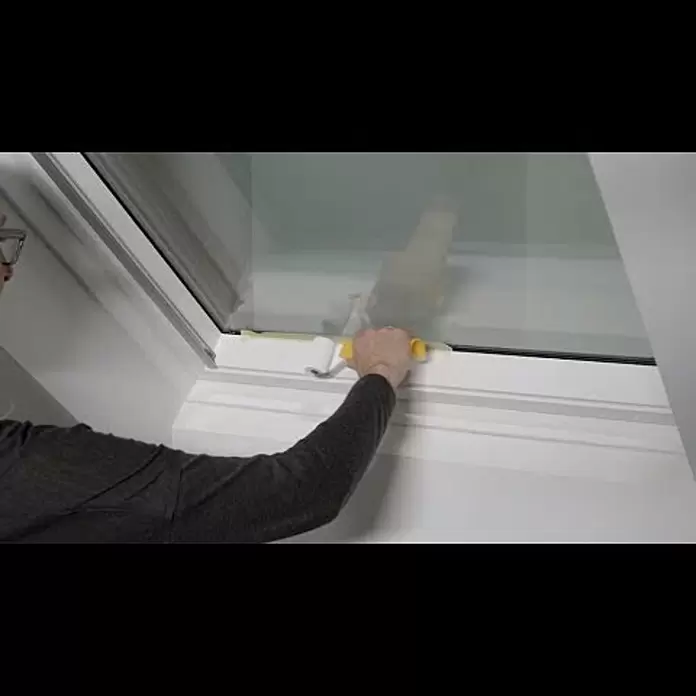 Velux Reparaturlack ZZZ 129KH - Passend für: VELUX Kunststoffdachfenster - Lackschäden an VELUX Kunststofffenstern beseitigen