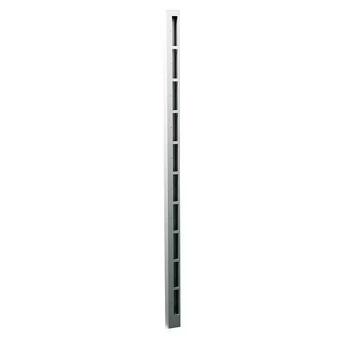 Recal Zaunpfosten Karlsdal - Höhe: 174 cm, Endpfosten links, Natur eloxiert, Aluminium - Schlankes, hellgraues Metallregal mit mehreren offenen Fächern.