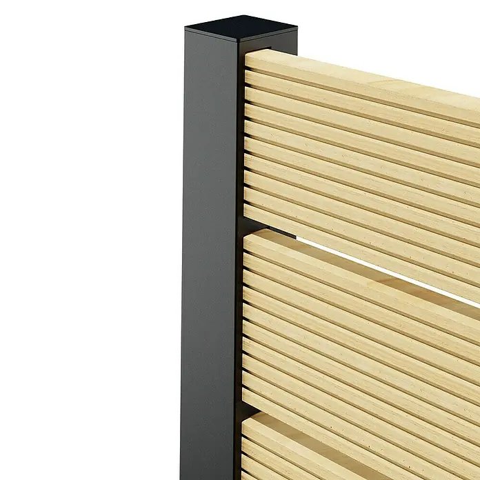 Recal Zaunpfosten KarlsdalHöhe: 141 cm, Durchmesser: 70 mm, Mattschwarz RAL9005, Aluminium - Nahaufnahme eines modernen Holzzauns mit grauen Pfosten. Der Zaun besteht aus horizontalen Holzlatten.