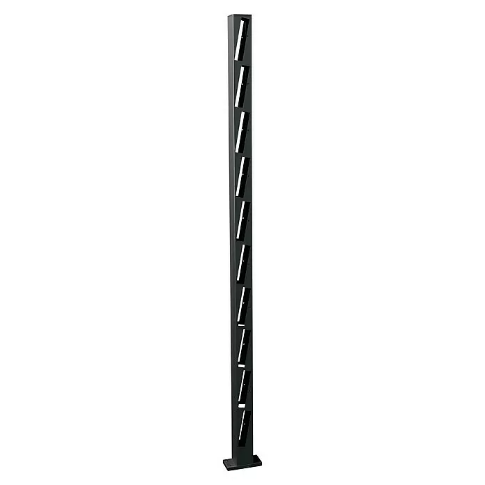 Recal Zaunpfosten Mossle - Höhe: 168 cm, Durchmesser: 70 mm, Mattschwarz (RAL 9005), Aluminium - Hohe, dunkelgraue Metallsäule mit mehreren schrägen Schlitzen zur Geräteaufladung oder -aufbewahrung.