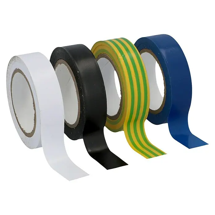 Voltomat Isolierband - 15 x 0,15 mm, 4 Stk., 10 m - Eine Nahaufnahme von verschiedenen Rollen Isolierband in Weiß, Schwarz, Gelb/Grün und Blau, die für Elektroarbeiten geeignet sind.