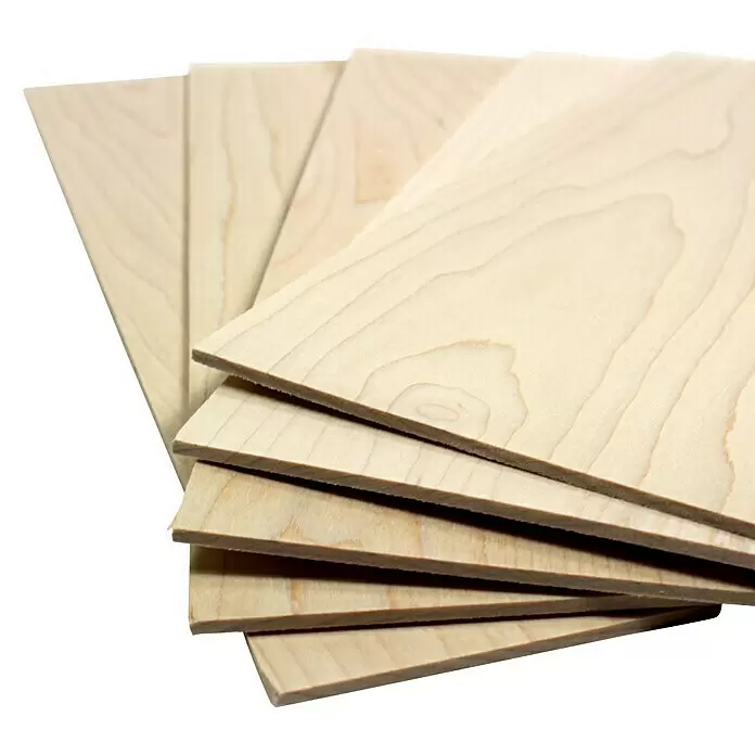 Bastelfurnier 300 - Ahorn, 300 x 145 mm, Stärke: 4 mm, 5 Stk. - Stapel heller, unbehandelter Holzplatten mit sichtbarer Maserung, leicht aufgefächert.