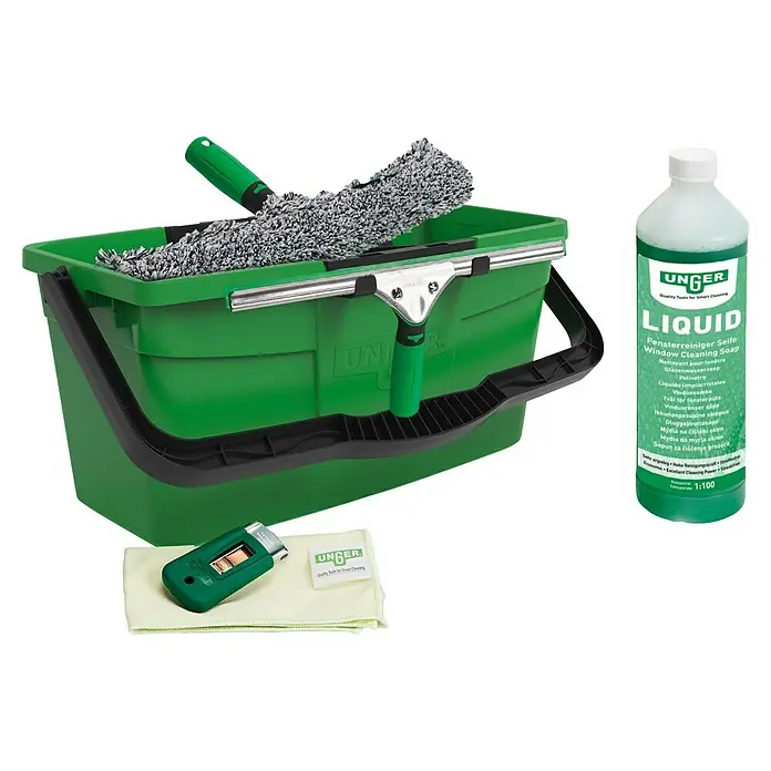 Unger ErgoTec Glasreinigungs-Set 6in1 Complete Kit - 6 -tlg. - Fensterputz-Set von Unger: Eimer, Fensterwischer, Einwascher, Glasschaber und Fensterreiniger für streifenfreie Sauberkeit.