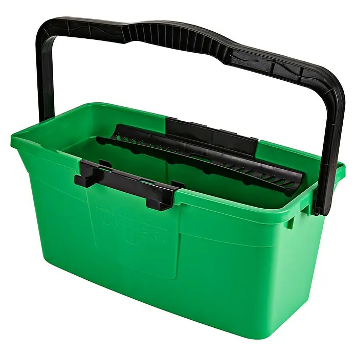 Unger ErgoTec Glasreinigungs-Set 3in1 Advanced Kit - 3 -tlg. - Grüner UNGER Eimer mit schwarzem Griff und schwarzen Kunststoffeinsätzen, ideal für die Reinigung von Fenstern und Oberflächen.