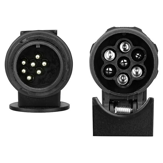 LAS Adapter - 12 V, 13-polig (Fahrzeug) auf 7-polig (Anhänger) - Zwei schwarze 7-polige Anhängersteckverbinder, ein Stecker mit Stiften und eine Buchse.