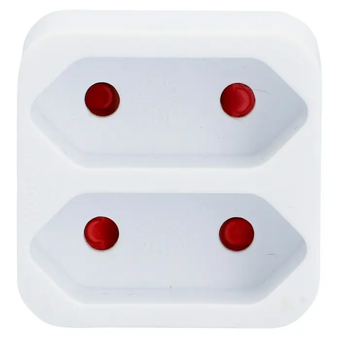 Euro-Adapter - Weiß, Anzahl Steckdosen Euro: 2 Stk., 1.250 W - Nahaufnahme einer weißen Doppelsteckdose mit roten Kindersicherungen, ideal für Haushalte mit Kindern, um Unfälle zu vermeiden.