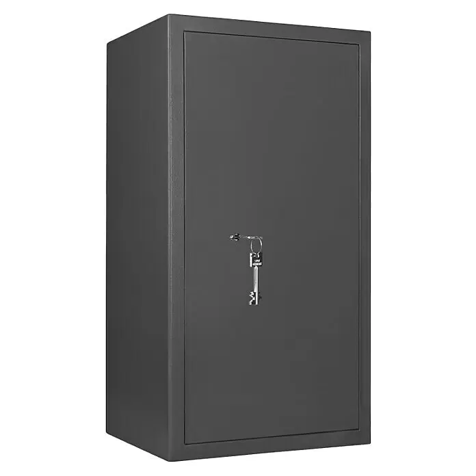 Format Munitionsschrank MNS 810 - Doppelbart-Hochsicherheitsschloss, L x B x H: 380 x 420 x 806 mm - Grauer Metalltresor mit Schlüsseln im Schloss.