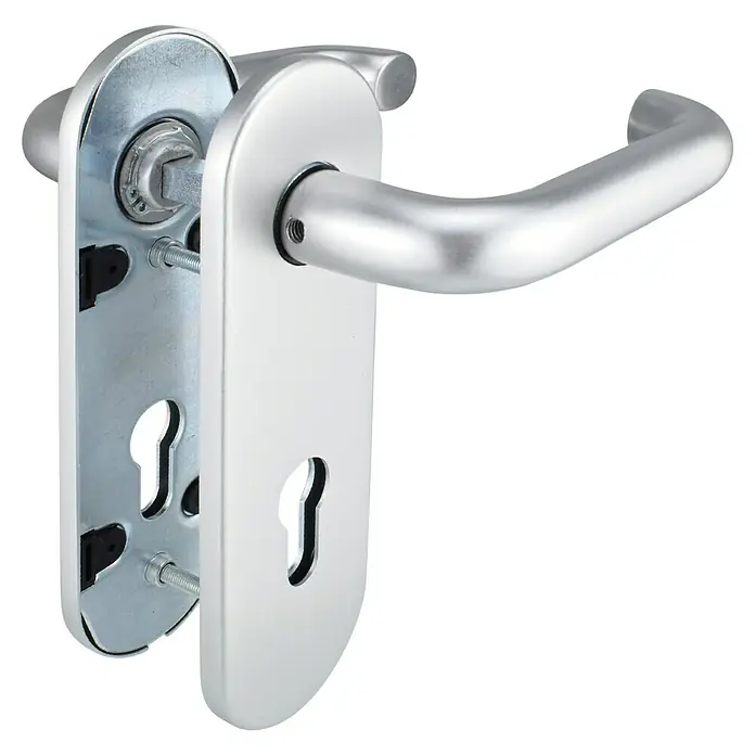 Bever Schutzgarnitur FH F01 - Aluminium, Stärke Tür: 38 mm - 58 mm - Nahaufnahme einer silberfarbenen Türgarnitur, die eine moderne und elegante Ästhetik für Innentüren bietet.