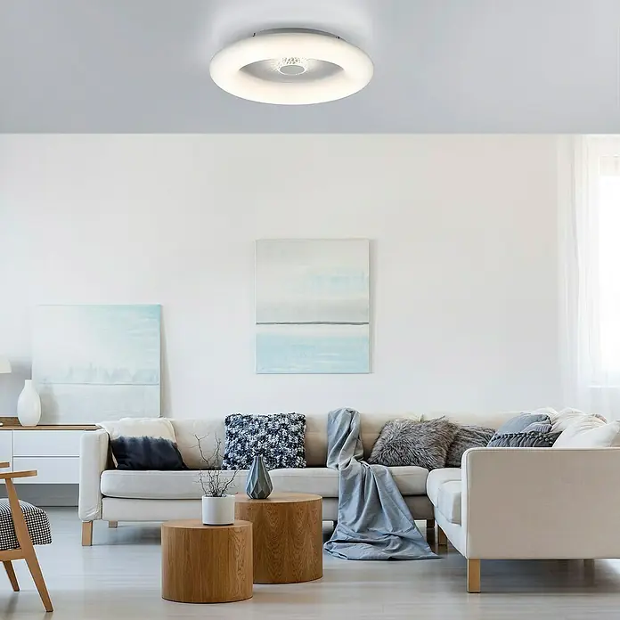 Just Light LED-Deckenleuchte rund VERTIGO - 30 W, Ø x H: 50 x 13,5 cm, Weiß, Mehrfarbig - Moderne Wohnzimmeransicht mit einer stilvollen runden LED-Deckenleuchte, die für eine angenehme Beleuchtung sorgt.