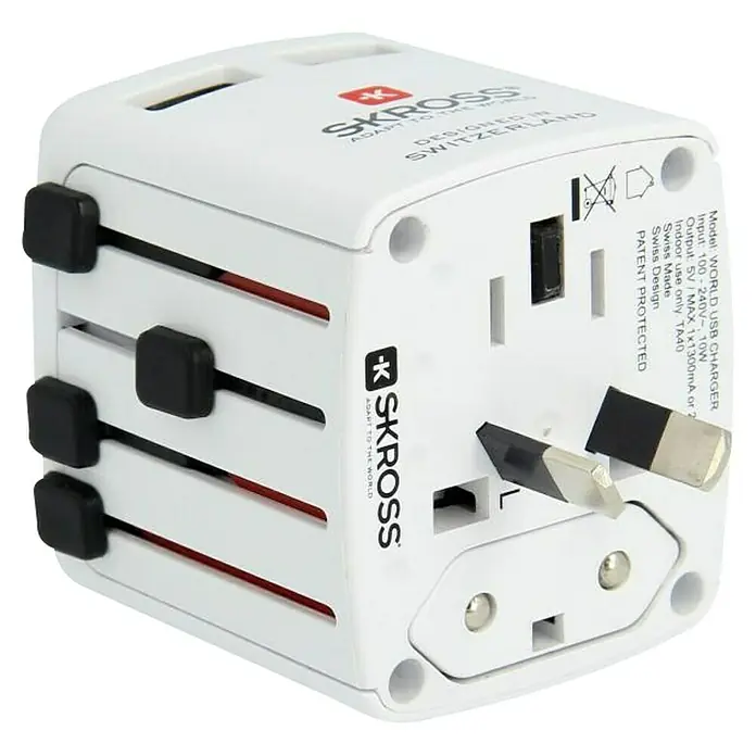 Skross Reiseadapter World USB Charger - Netzsteckertyp Reiseadapter: Typ A (NEMA-1), Weiß - Nahaufnahme eines weißen SKROSS-Weltreiseadapters mit mehreren Steckern für verschiedene Länder und USB-Ladeanschluss.