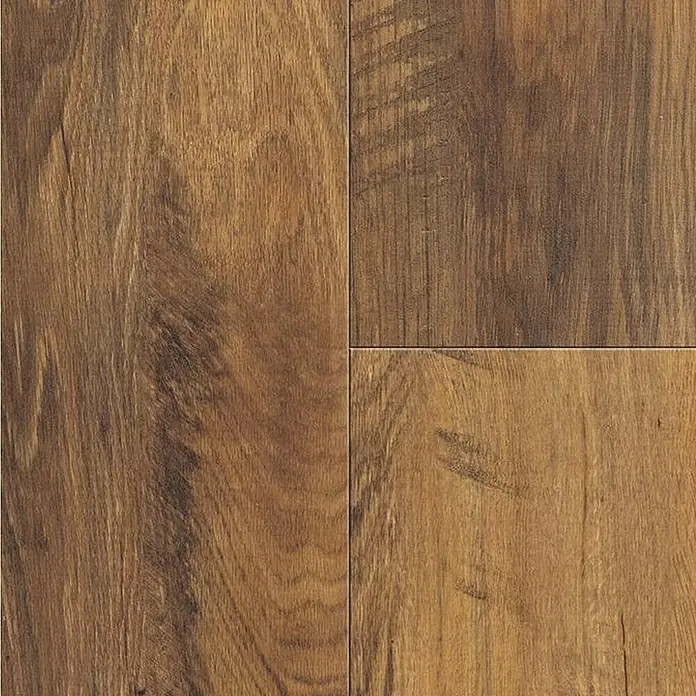 Living by Haro Laminatmuster NKL32 Eiche Fattoria290 x 193 x 7 mm, Landhausdiele - Nahaufnahme von vier Paneelen rustikaler Laminatdiele in Braun- und Beigetönen, die die natürliche Holzmaserung hervorheben.