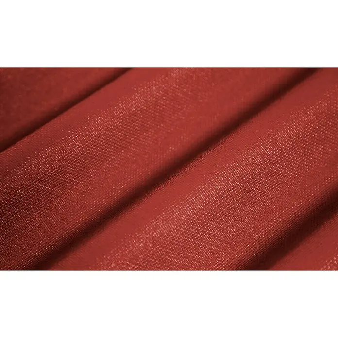 Onduline Wellplatte Base - 200 cm x 85,5 cm x 2,6 mm, Sonstiges, Rot - Nahaufnahme eines roten Stoffes mit Falten, die die Textur und Farbe hervorheben. Perfekt für Hintergründe oder Textildesign.