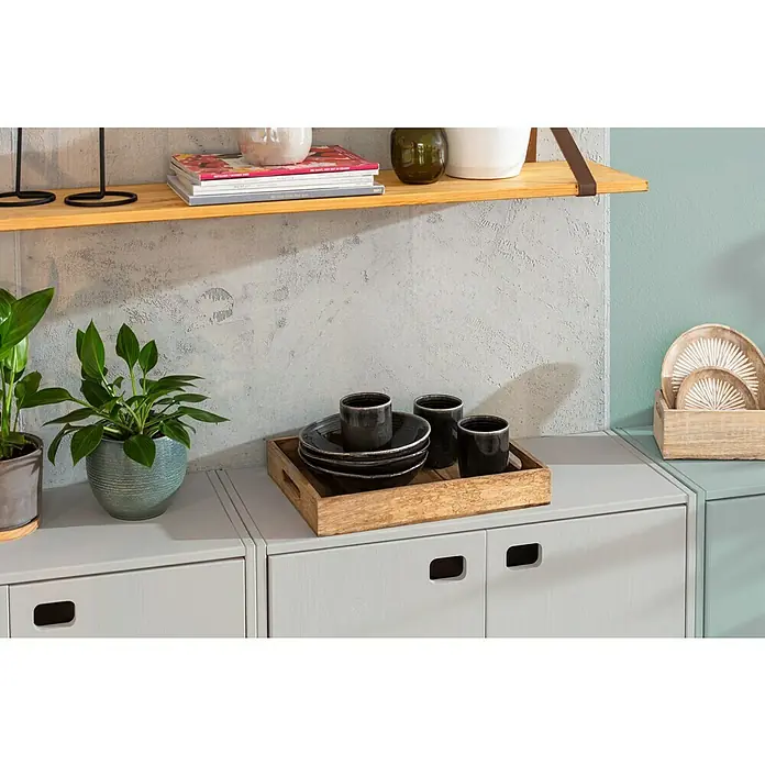 Schale Tabo - Ø x H: 11,5 x 3,5 cm, Schwarz - Einrichten mit Stil: Das Bild zeigt einen Esstisch mit Geschirr, Tassen, Pflanzen und einer Ablagefläche mit dekorativen Objekten für ein gemütliches Ambiente.