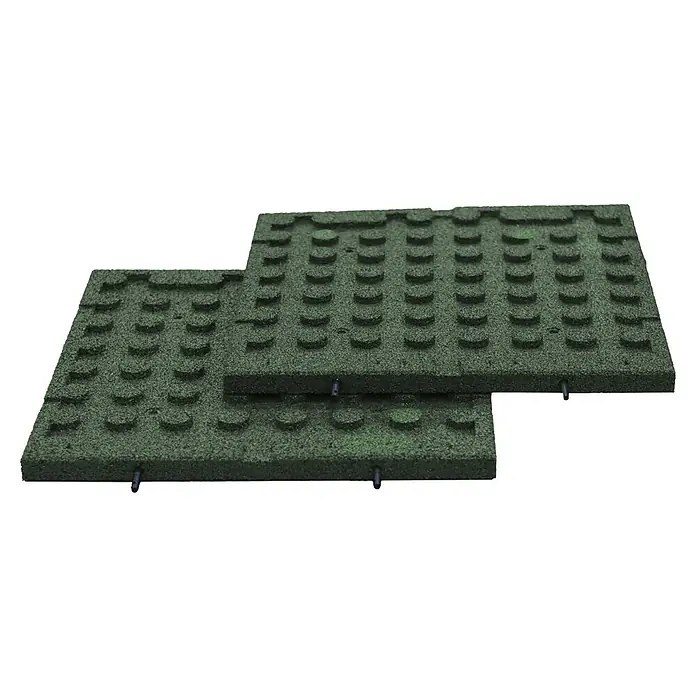 Fallschutzmatte inkl. Steckverbindung - Grün, 50 x 50 x 3 cm - Zwei grüne Everplay-Fallschutzfliesen mit Noppenstruktur, ideal für Spielplätze und Gärten, übereinander gestapelt.