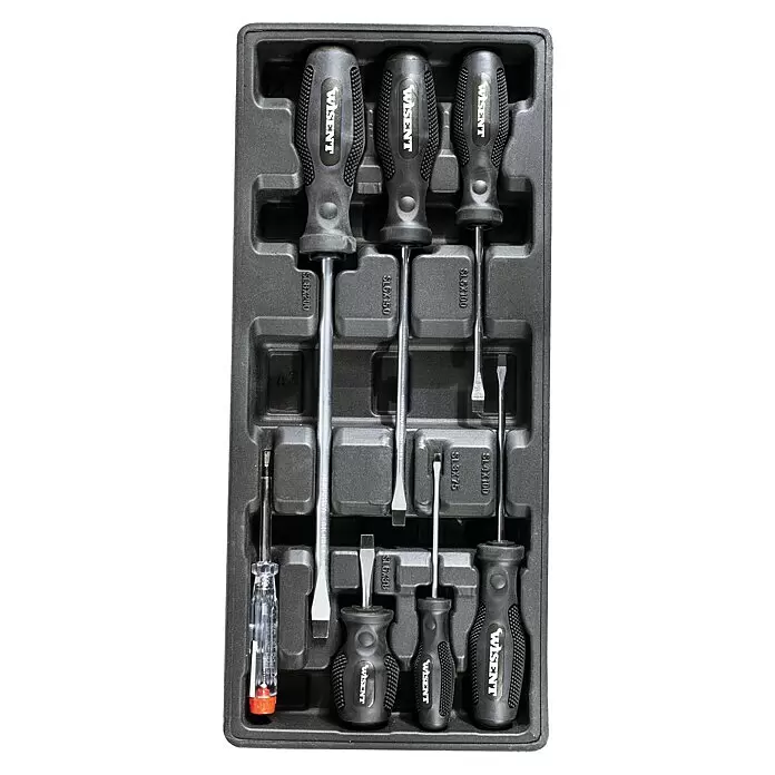Wisent Carro portaherramientas WW5000 - L x An x Al: 77,5 x 47 x 97,5 cm, Número de cajones: 7 ud., 70 pzs. - Juego de destornilladores Wisent con mangos negros y ejes plateados en una bandeja moldeada negra, incluyendo destornilladores planos y un probador de tensión.