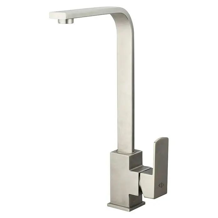 IO Grifo de cocina Quadra - Acero, Satinado - Grifo moderno y cuadrado en níquel cepillado. Las líneas limpias y el diseño minimalista lo convierten en un complemento llamativo para cualquier baño.