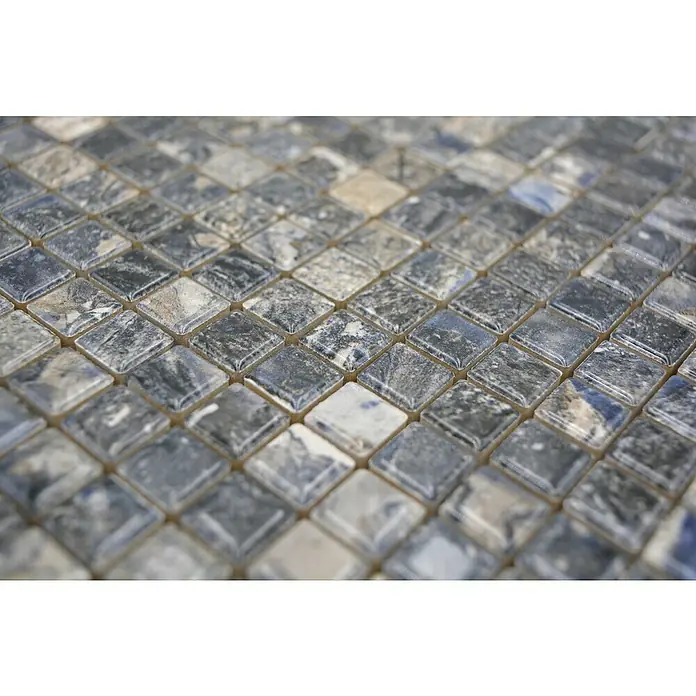 Mosaikfliese JAB 10MM28 dark - 31,5 x 31,5 cm, Anthrazit/Blau, Glänzend - Nahaufnahme von Mosaikfliesen in Grau- und Blautönen, ideal für die Gestaltung von Badezimmern und Küchen. Die Fliesen verleihen jedem Raum einen edlen Touch.