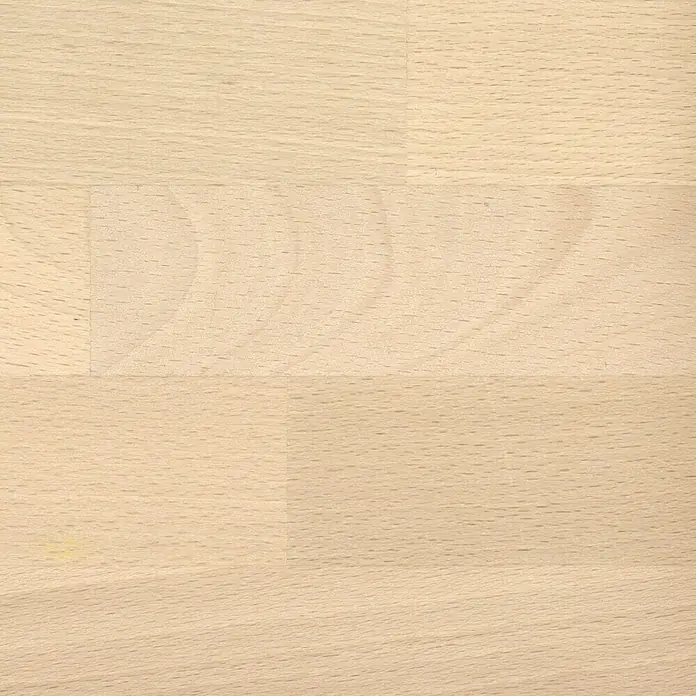 Exclusivholz Leimholzplatte - Buche, Qualitätsstufe Leimholzplatte: A/B, 2.000 x 250 x 18 mm - Nahaufnahme einer hellen Buchenholz-Arbeitsplatte mit subtilen Maserungen, ideal für moderne Küchen- und Möbeldesigns.