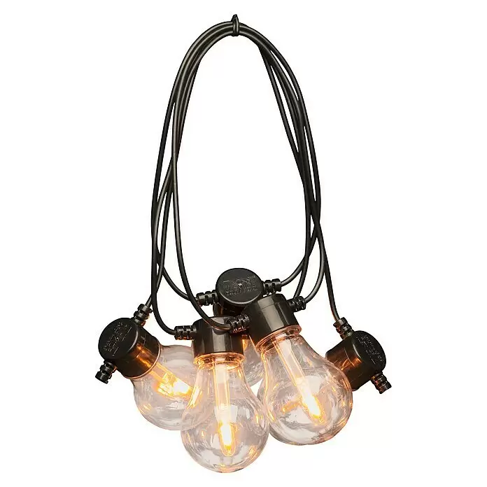 Konstsmide LED-Lichterkette - Außen, 4,5 cm, Bernstein, Oval, Solarbetrieben - Fünf warmweiße LED-Glühbirnen mit klarem Glas und schwarzen Fassungen, verbunden durch schwarze Kabel, als dekorative Lichterkette hängend.