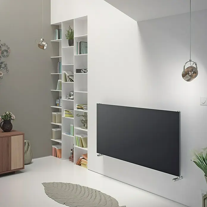 Ximax Raumheizkörper P1 Plan Horizontal - B x H: 595 x 1.200 mm, Wärmeleistung bei Vorlauftemperatur von 75 °C (D: 50): 609 W, Anthrazit - Elegantes, schwarzes Paneelheizkörper-Design. Minimalistischer Heizkörper als Blickfang an der Wand im modernen Wohnraum.