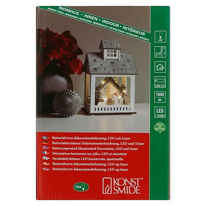 Konstsmide LED-Szenerie Haus mit Tannen - L x B x H: 15,7 x 11 x 23,5 cm, Weiß, Batteriebetrieben, LED - Batteriebetriebenes Holzdekorationshaus mit LED-Beleuchtung, 6h-Timer und beleuchteter Winterszene.
