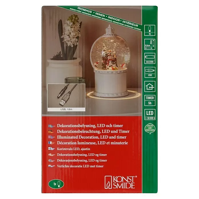 Konstsmide LED-Schneelaterne Schneemann mit Baum - Innen, Altweiß, 12,5 x 12,5 x 21 cm, Schneemann mit Christbaum, Batteriebetrieben - Beleuchtete Schneekugel mit LED-Lichtern und 5-Stunden-Timer, zeigt eine festliche Szene. Stromversorgung über USB (1,8m Kabel) oder AA-Batterien.