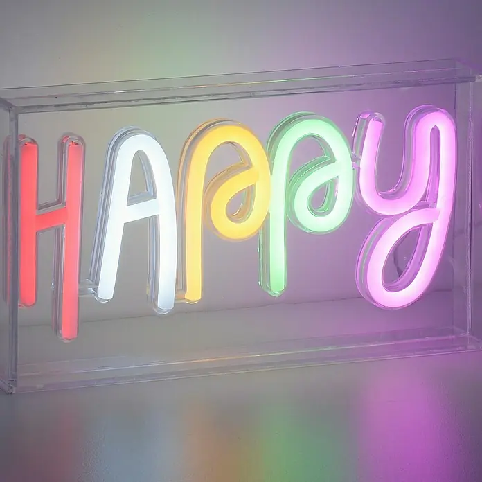 Just Light LED-Dekoleuchte Neon Happy - Neon Happy, L x B x H: 8,5 x 29,5 x 24 cm, Netzbetrieben - Bunte Neonreklame mit dem Schriftzug "Happy" in einem transparenten Acrylglasrahmen, die eine fröhliche Atmosphäre schafft.