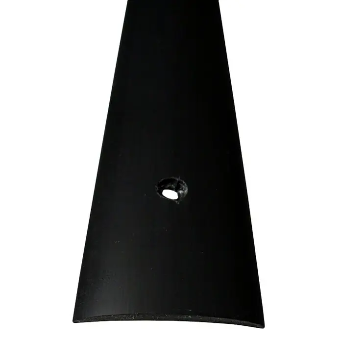 Döllken Übergangsprofil - Schwarz, 1 m x 32 mm - Schwarze Gummileiste mit einem Loch. Ideal für verschiedene Anwendungen.