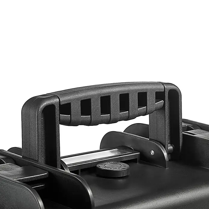 Knipex Werkzeugkoffer Robust23 - B x T x H: 470 x 370 x 190 mm, Polypropylen, Ohne Inhalt - Detailaufnahme eines schwarzen Tragekoffers mit einem robusten, ergonomisch geformten Griff für einfachen Transport und sicheren Halt.
