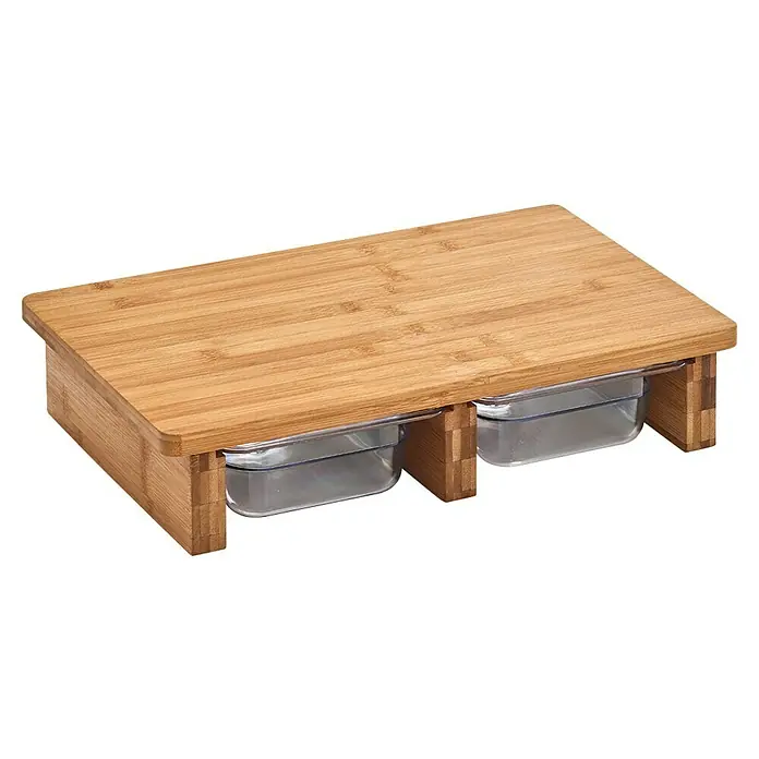 Schneidebrett - 40,5 x 26,5 x 8,5 cm, Bambus - Ein rechteckiges Bambus-Schneidebrett mit zwei herausnehmbaren Behältern, ideal für die Küchenorganisation.