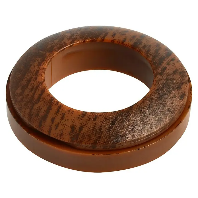 LOGOCLIC Rohrrosette - Nussbaum, 2 Stk., Kunststoff - Nahaufnahme eines braunen, strukturierten O-Rings auf schwarzem Hintergrund. Das Detail zeigt die Textur und Form des runden Dichtungsrings.