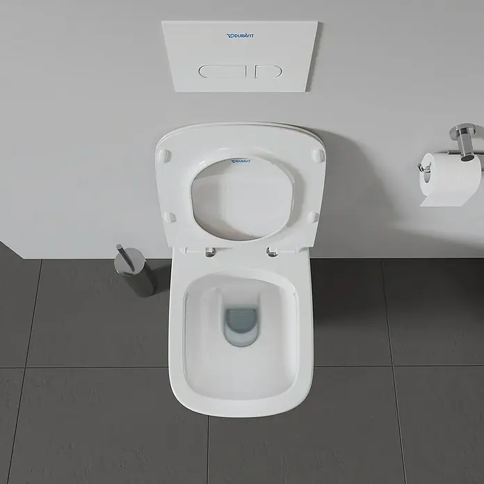 Duravit DuraStyle Wand-WC - Spülrandlos, Ohne Spezialglasur, Spülform: Tief, Sichtbarkeit Befestigung: Verdeckt, Weiß - Draufsicht auf eine Duravit Toilette mit offenem Deckel in einem modernen Badezimmer.
