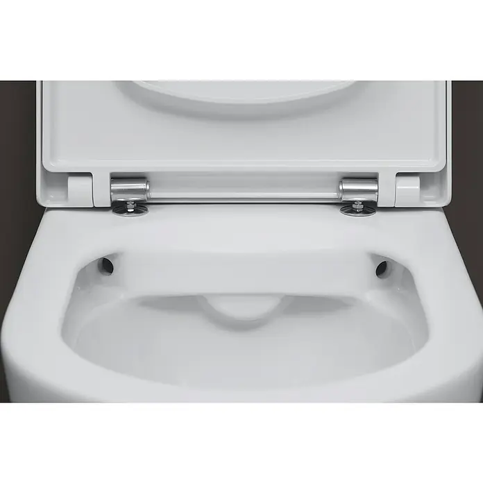 Duravit ME by Starck Wand-WC-Set Typ 1 - Spülrandlos, Ohne Spezialglasur, Spülform: Tief, WC Abgang: Waagerecht, Weiß - Nahaufnahme einer weißen Toilette mit offenem Deckel, die die saubere und moderne Gestaltung des Sanitärartikels hervorhebt.