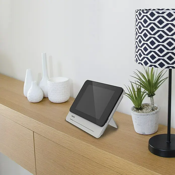Philips WelcomeEye Farb-Video-Türsprechanlage Wireless - Bildschirmgröße: 7″, 1.920 x 1.080 Pixel (Full HD), Smarte Steuerung: Philips WelcomeEye App - Das Philips Smart Display, ein elegantes Gerät mit Touchscreen, das sich perfekt in moderne Wohnräume einfügt, ist ein echter Hingucker.