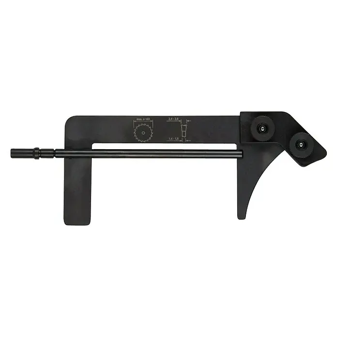Wolfcraft Cuña de separación divisor 6916000 - Metal - La imagen muestra una guía de hoja de sierra negra con un riel de metal, diseñada para cortes precisos en madera u otros materiales.
