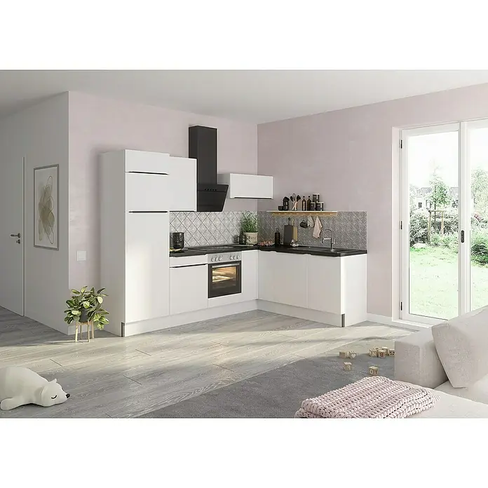 Optifit Küchenleerblock OPTIkoncept Arvid986 Typ 2B x T: 270 x 200 cm, Weiß, Ohne Elektrogeräte, Spüle rechts - Eine moderne Küchenzeile mit weißen Schränken, schwarzer Arbeitsplatte und einem schwarzen Dunstabzug, ergänzt durch graue Fliesen.