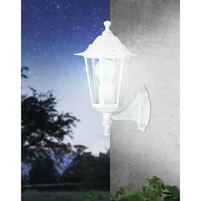 Eglo Laterna 5 Außenwandleuchte - 60 W, Weiß, Klar, IP44, Höhe: 32 cm - Eine weiße Außenwandleuchte im klassischen Laternen-Design, die eine elegante Beleuchtung für den Außenbereich bietet.