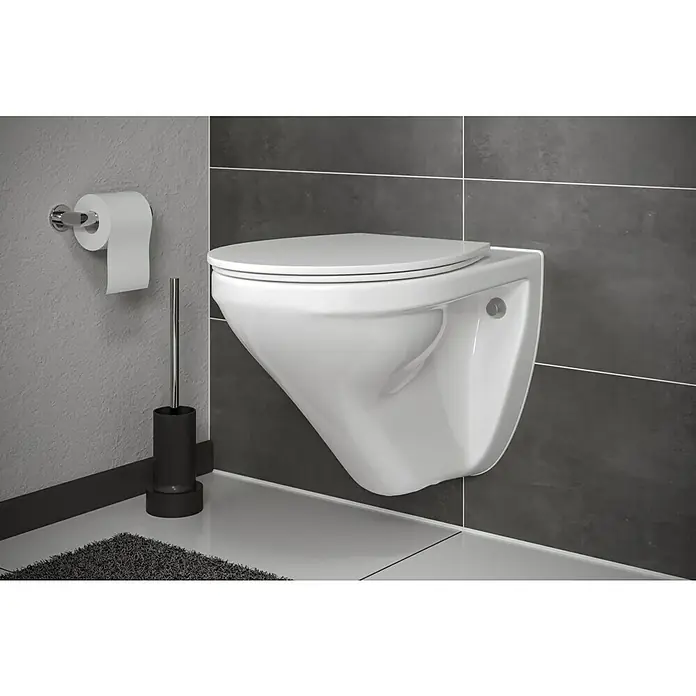 Villeroy & Boch Wand-WC Omnia Pro - Mit Spülrand, Mit schmutzabweisender Glasur, Spülform: Tief, WC Abgang: Waagerecht, Weiß - Das Bild zeigt eine moderne, wandhängende Toilette mit Toilettenpapierhalter und Bürste in einem stilvollen Badezimmer.