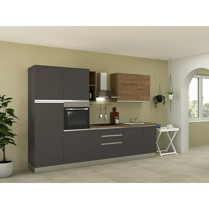 Marinelli Cucine Vormontierte Küchenzeile Ametista - Breite: 315 cm, Anthrazit/Nuss, Mit Elektrogeräten, Spüle rechts - Eine moderne Küche mit grauen Schränken, einem eingebauten Ofen und Holzakzenten bietet stilvolles Design und Funktionalität.