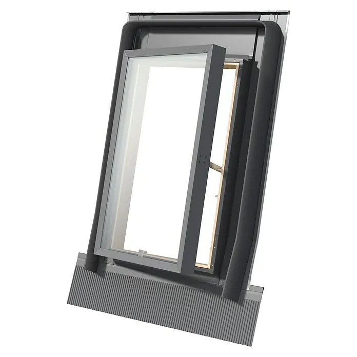 Dachausstieg - 45 x 73 cm, Farbton außen: RAL 7043 - Nahaufnahme eines Dachfensters in geöffnetem Zustand, das seine Konstruktionsdetails und die Einbaumethode hervorhebt.
