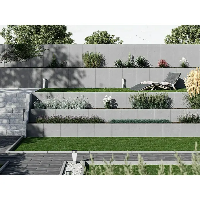 Diephaus L-SteinUnbewehrt, Höhe: 60 cm, Breite: 50 cm, Stärke: 7 cm, Grau - Bild einer modernen Gartengestaltung mit gestuften Betonmauern, üppigem Grün und einem stilvollen Liegestuhl für entspannte Stunden im Freien.
