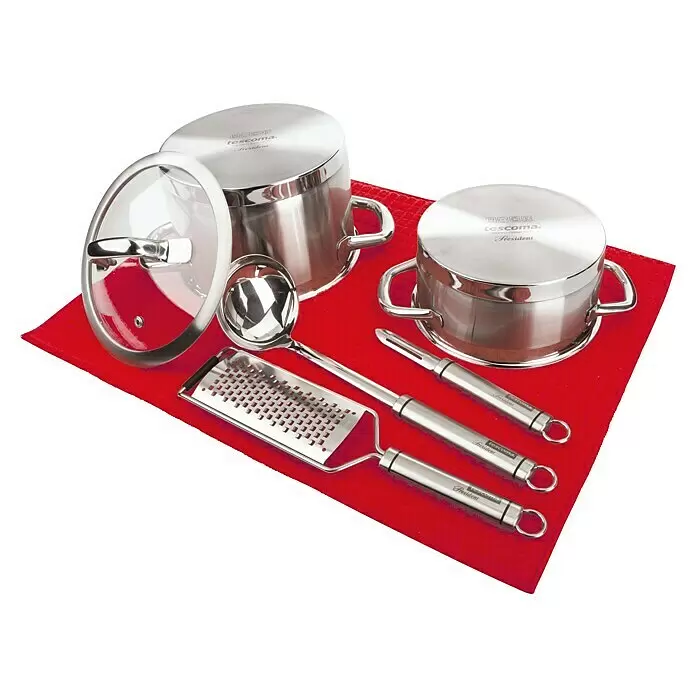 Tescoma Abtropfmatte Presto - 51 x 39 cm - Küchenutensilien-Set aus Edelstahl: zwei Töpfe mit Deckel, Schöpfkelle, Reibe und zwei Schäler.