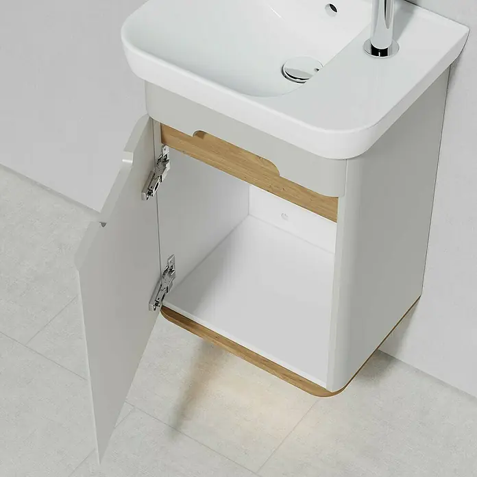 VitrA Sento Badmöbel-Set - Gesamtbreite Badmöbel: 50 cm, Hellgrau, Matt, DIN Anschlag: Links - Waschbeckenunterschrank mit offenstehender Tür, moderne Badmöbel mit weißem Finish und Holzakzenten für ein stilvolles Badezimmer.