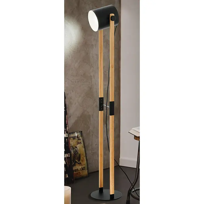 Eglo Hornwood Stehleuchte - Höhe: 140 cm - Moderne Stehlampe mit schwarzem Lampenschirm und hellem Holzgestell. Die Lampe strahlt warmes Licht aus und sorgt für eine gemütliche Atmosphäre.