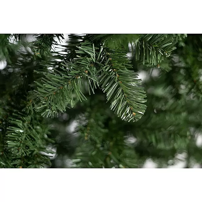 Künstlicher Weihnachtsbaum Oxford - Höhe: 210 cm - Nahaufnahme von grünen künstlichen Tannennadeln, die einen Weihnachtsbaumzweig bilden.